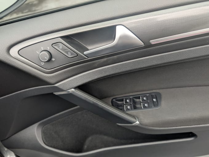 2025 Volkswagen Golf