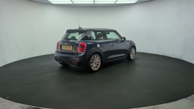 2025 Mini Hatch