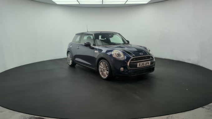 2025 Mini Hatch