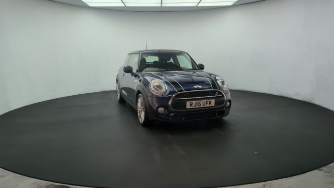 2025 Mini Hatch