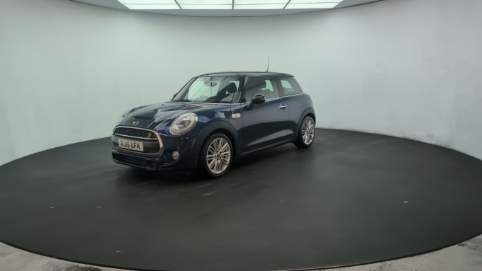 2025 Mini Hatch