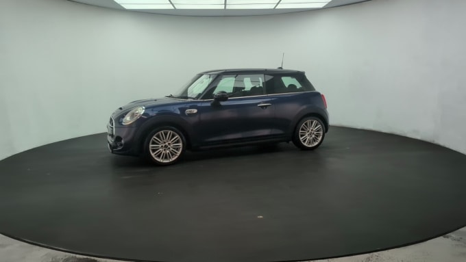 2025 Mini Hatch