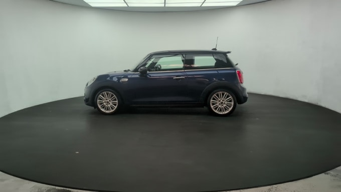 2025 Mini Hatch