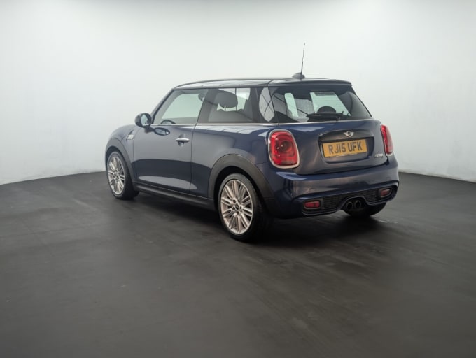 2025 Mini Hatch