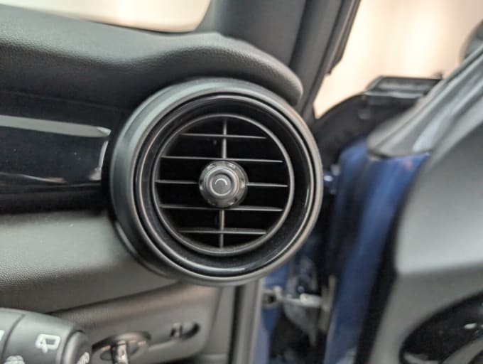 2025 Mini Hatch