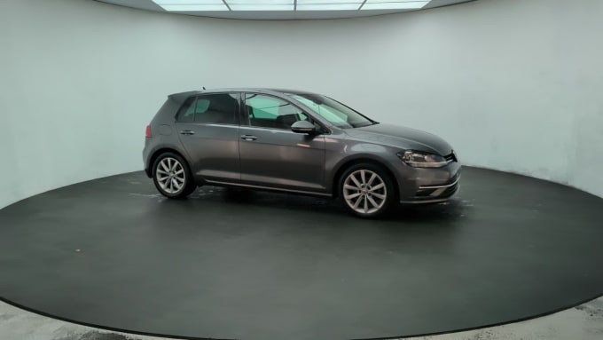 2025 Volkswagen Golf
