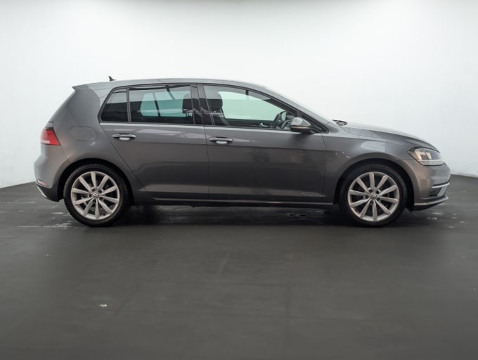 2025 Volkswagen Golf