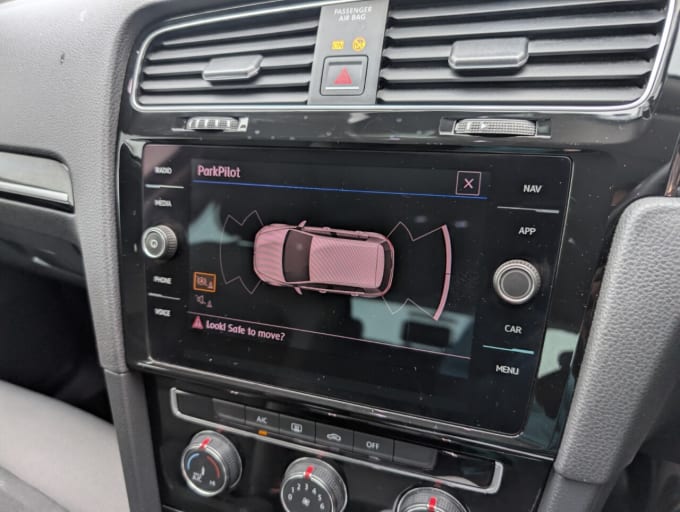 2025 Volkswagen Golf