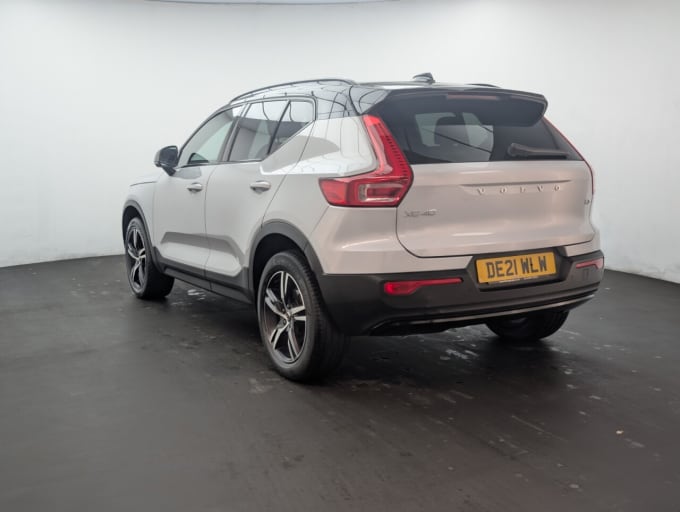2025 Volvo Xc40