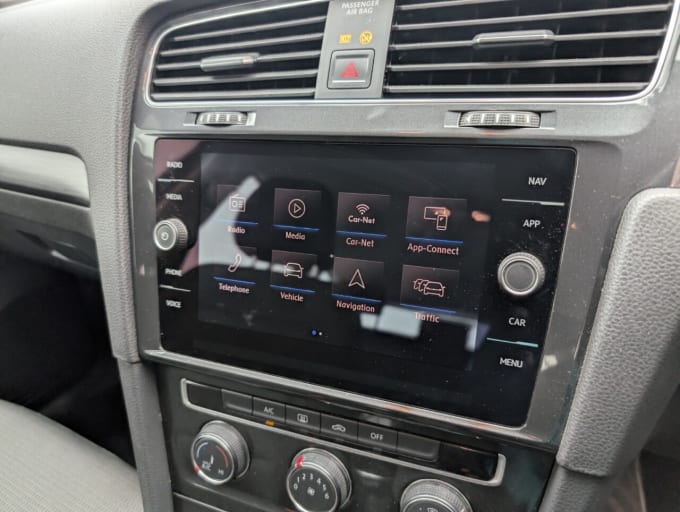 2025 Volkswagen Golf
