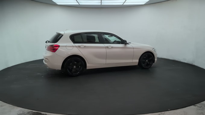 2025 BMW 1 Series