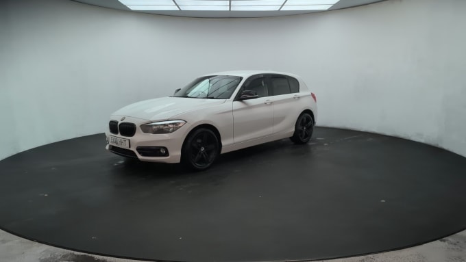 2025 BMW 1 Series