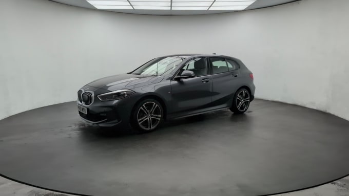 2025 BMW 1 Series