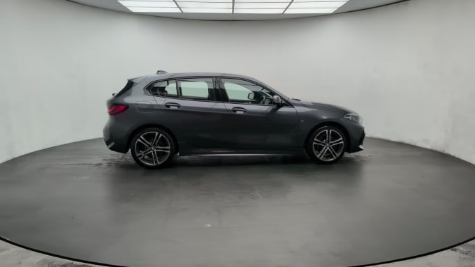 2025 BMW 1 Series