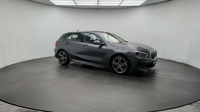2025 BMW 1 Series