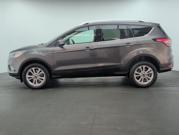 2025 Ford Kuga