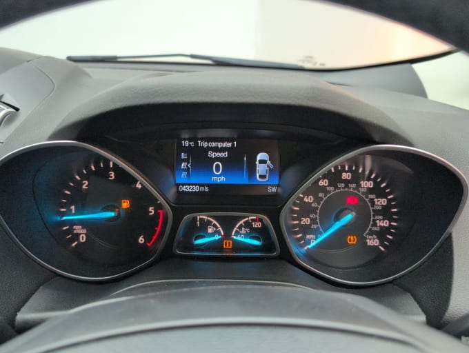 2025 Ford Kuga