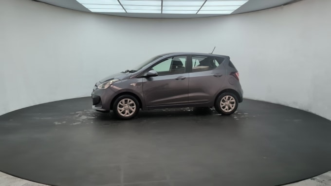 2025 Hyundai I10