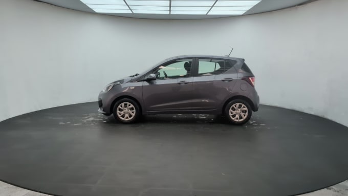 2025 Hyundai I10