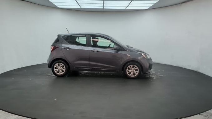 2025 Hyundai I10