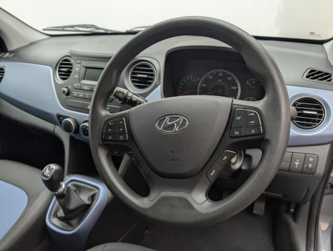 2025 Hyundai I10