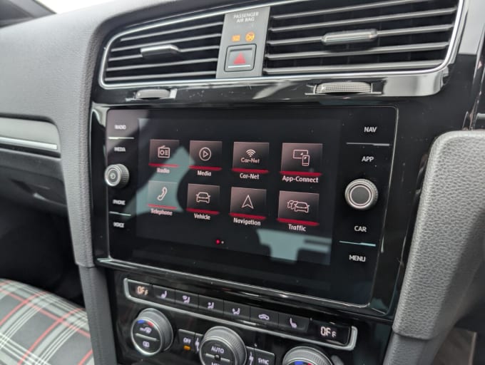 2018 Volkswagen Golf