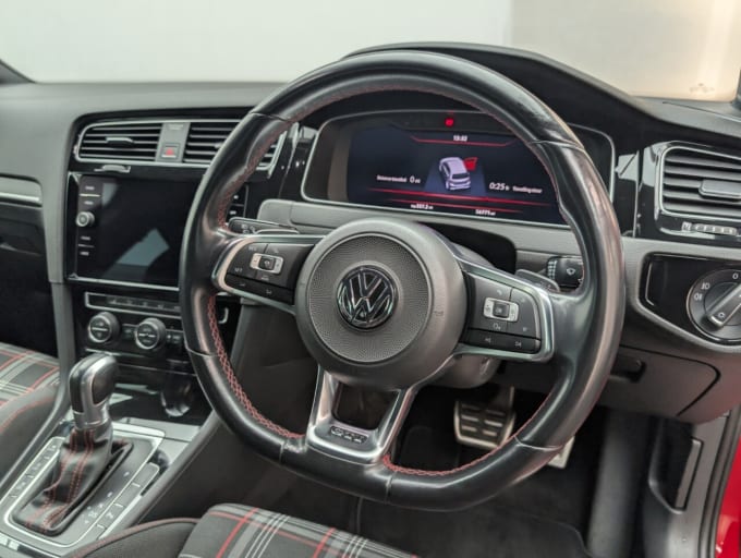 2018 Volkswagen Golf