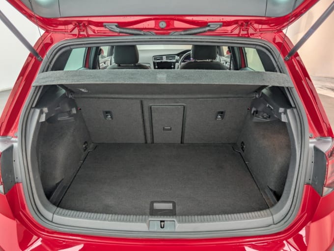2018 Volkswagen Golf
