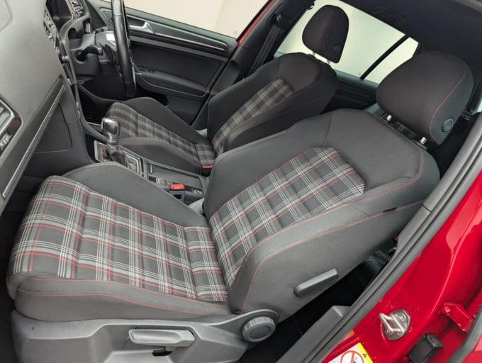 2018 Volkswagen Golf