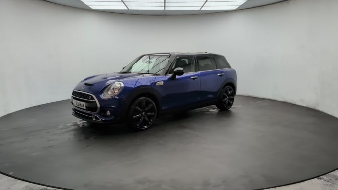 2025 Mini Clubman