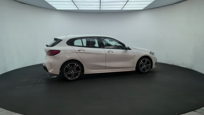 2025 BMW 1 Series