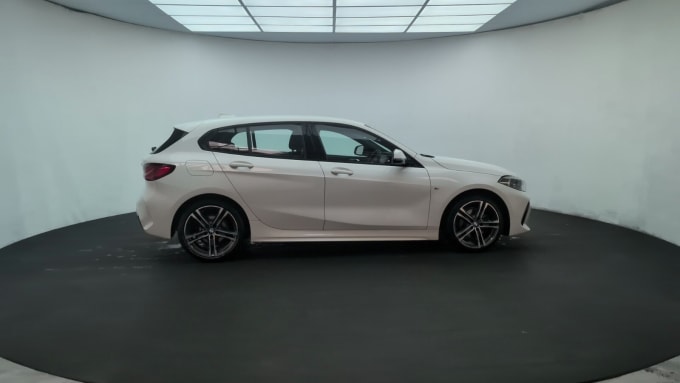 2025 BMW 1 Series