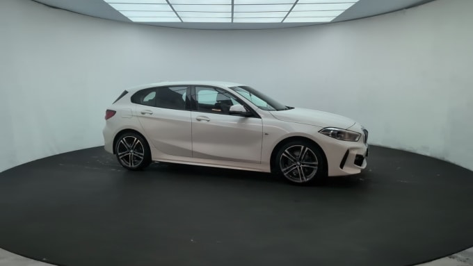 2025 BMW 1 Series