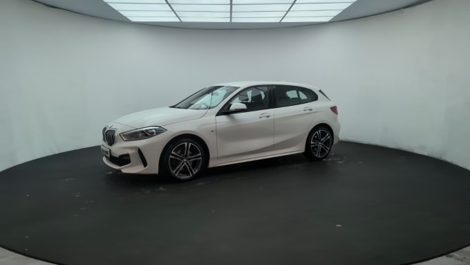 2025 BMW 1 Series