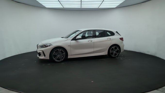 2025 BMW 1 Series
