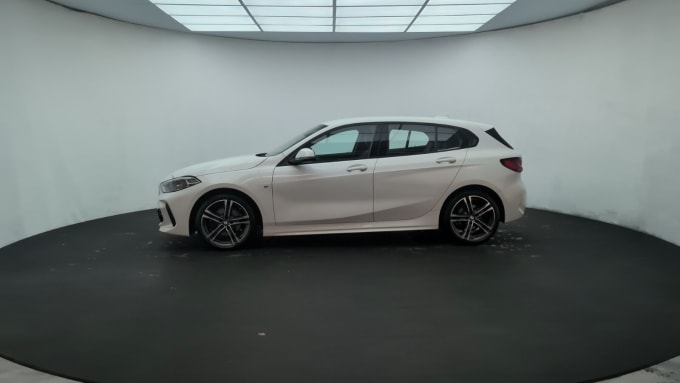 2025 BMW 1 Series