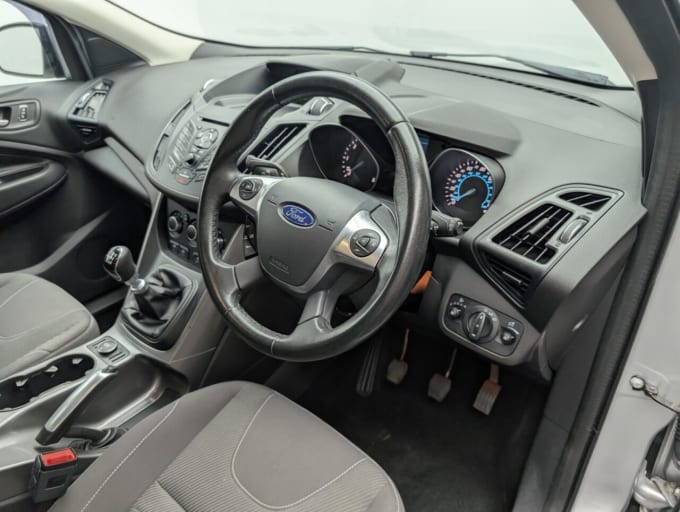 2025 Ford Kuga