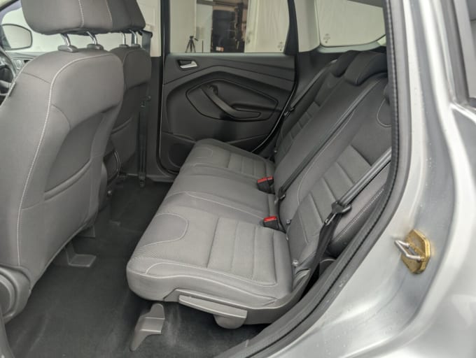 2025 Ford Kuga