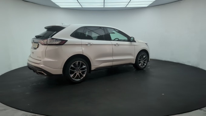 2025 Ford Edge