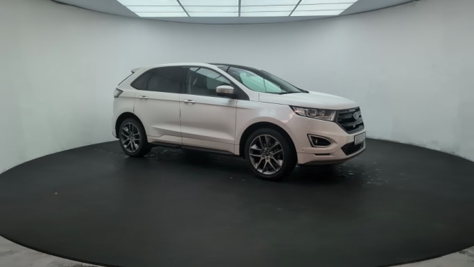 2025 Ford Edge