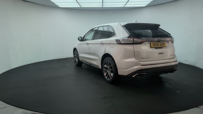 2025 Ford Edge