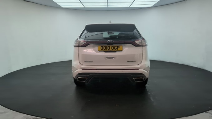 2025 Ford Edge