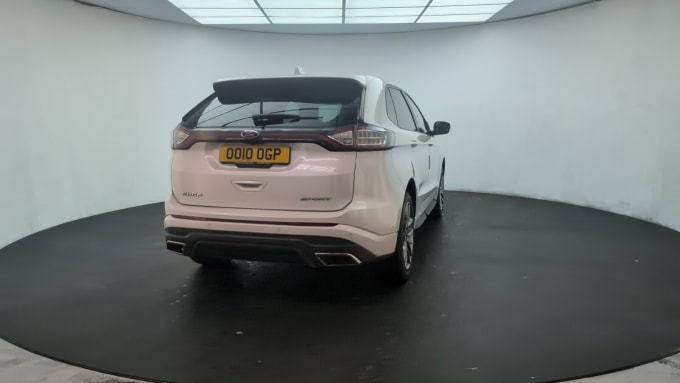 2025 Ford Edge