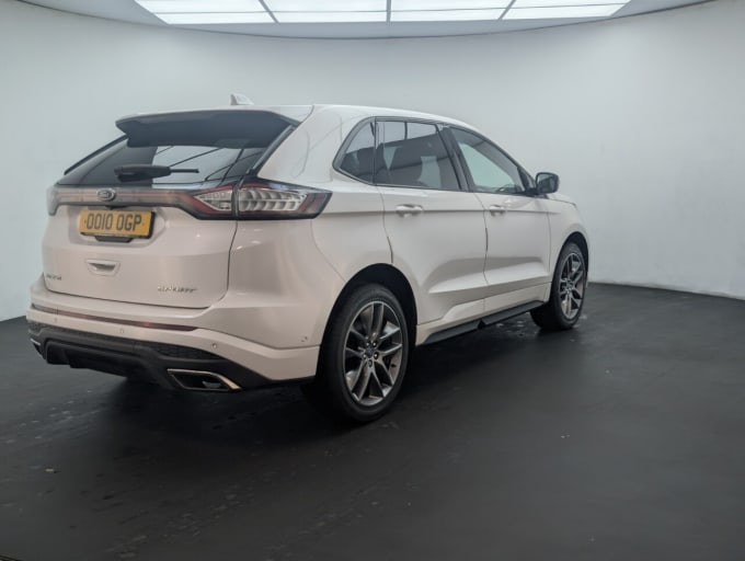 2025 Ford Edge