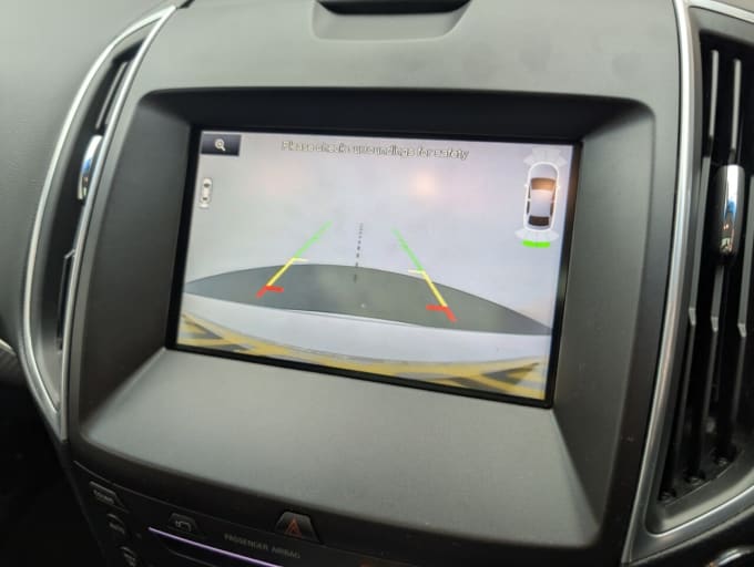 2025 Ford Edge