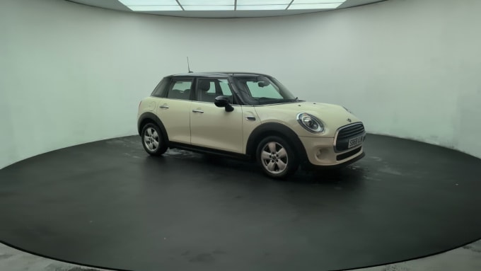 2025 Mini Hatch