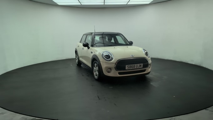 2025 Mini Hatch