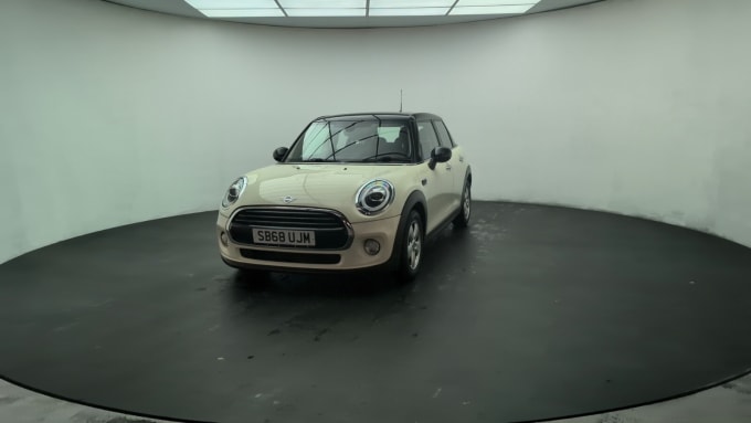 2025 Mini Hatch