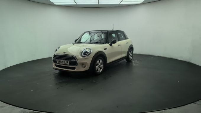 2025 Mini Hatch