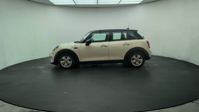 2025 Mini Hatch